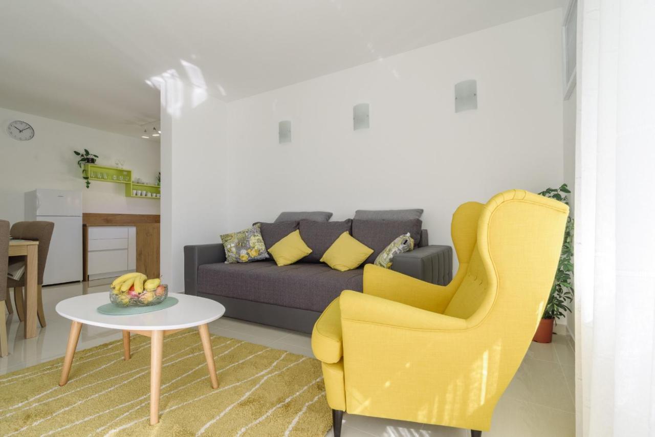Apartment S-7 Trogir Exterior photo