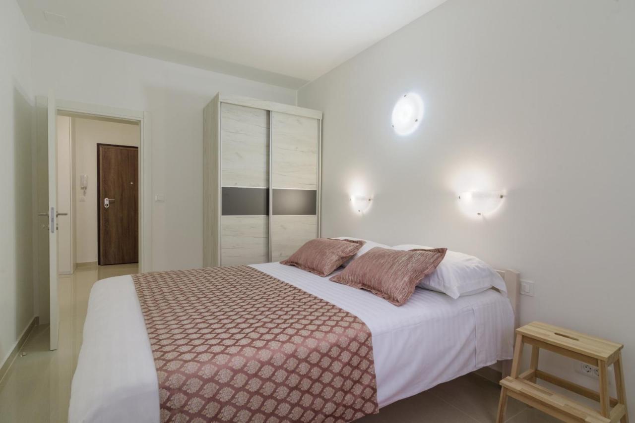 Apartment S-7 Trogir Exterior photo