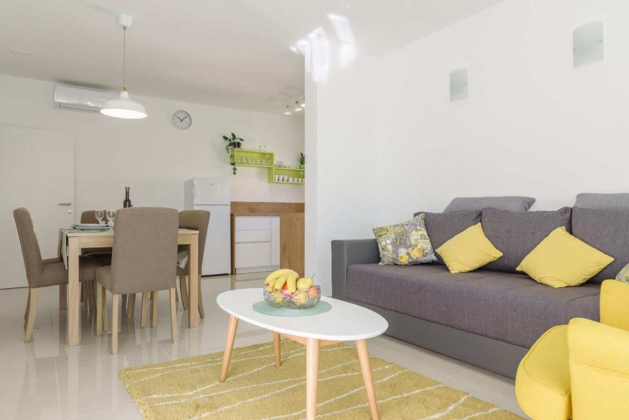 Apartment S-7 Trogir Exterior photo